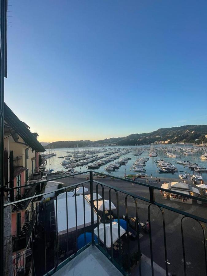 Suite Ventidue - Fronte Mare Lerici Exteriér fotografie